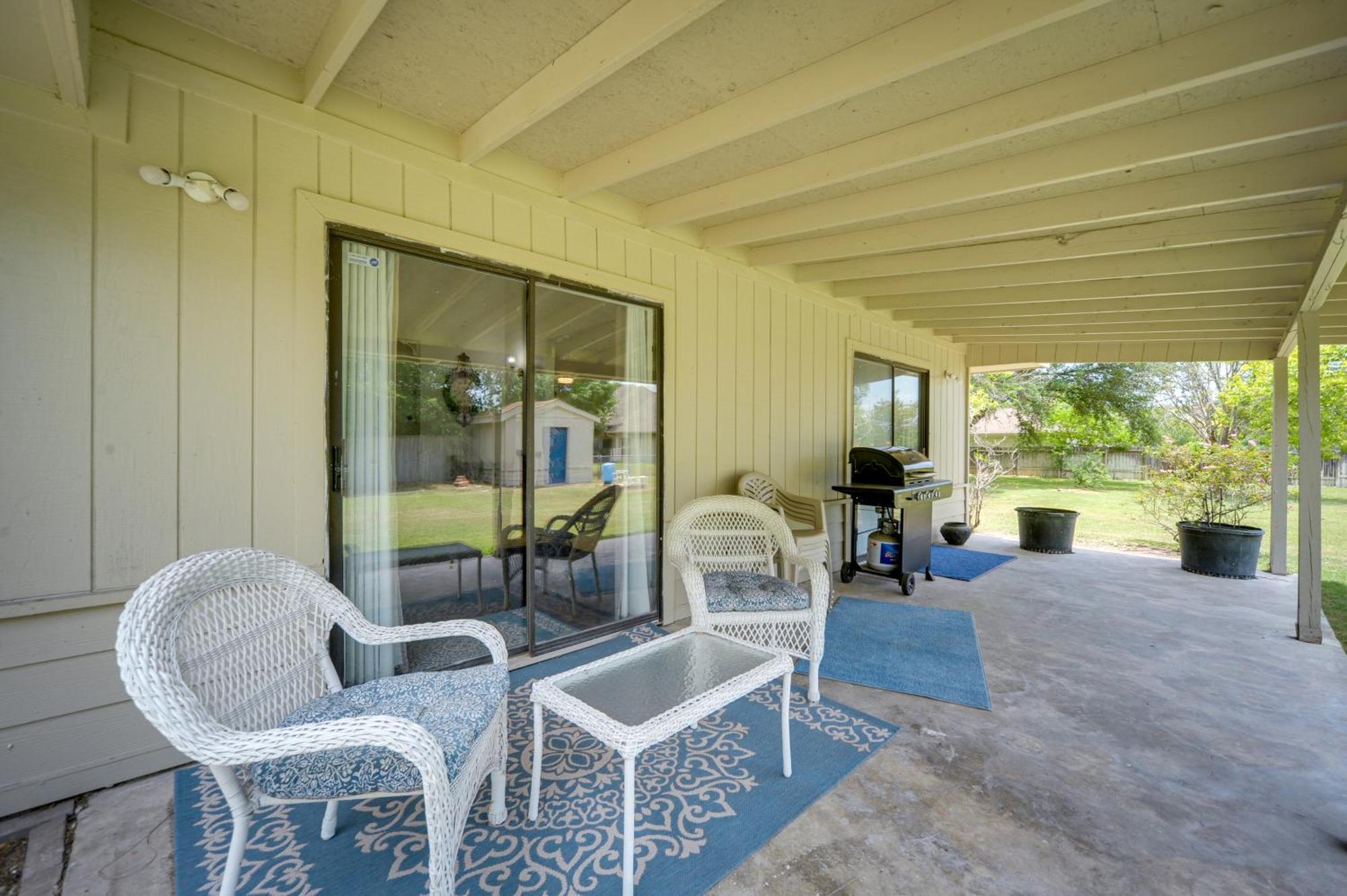 Mcqueeney Vacation Rental About 10 Mi To New Braunfels 외부 사진
